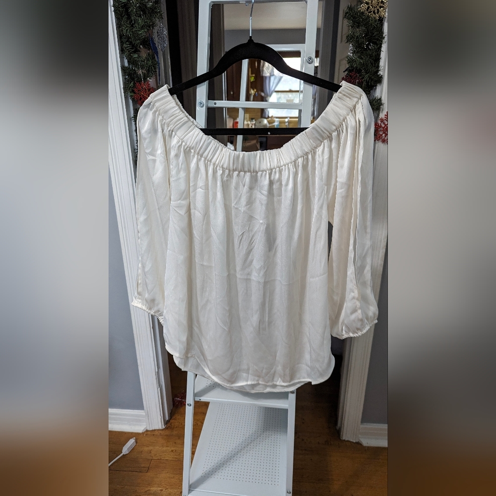 Express off the shoulders White shirt size Large